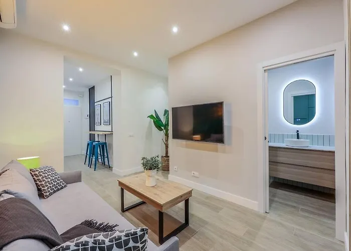 Luxe Apartment In Malasana Hub